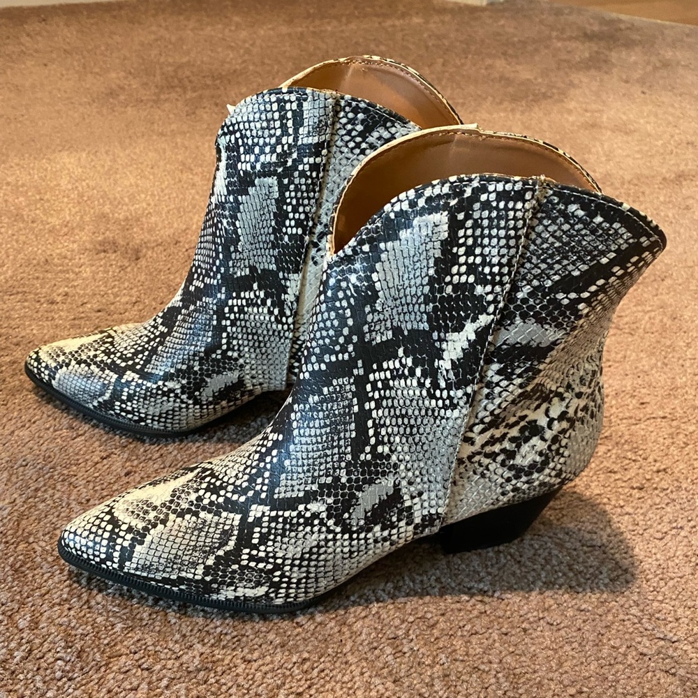 Qupid Mystique Snakeskin Booties